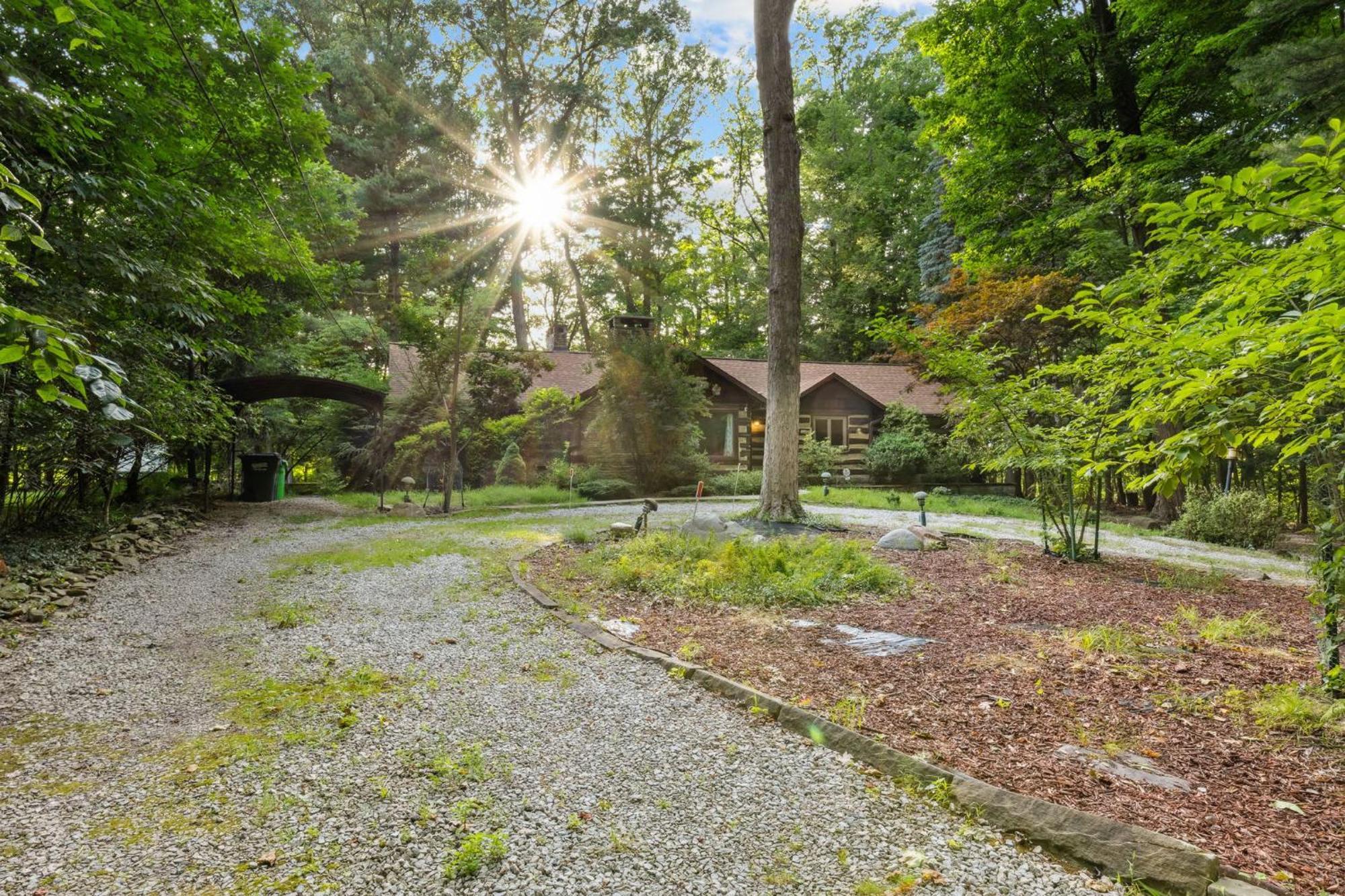 Log Cabin - Natures Oasis - Fire Pit & Gazebo Cleveland Exteriér fotografie