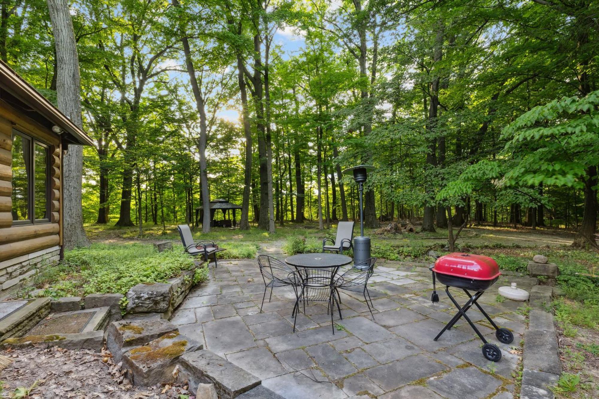 Log Cabin - Natures Oasis - Fire Pit & Gazebo Cleveland Exteriér fotografie